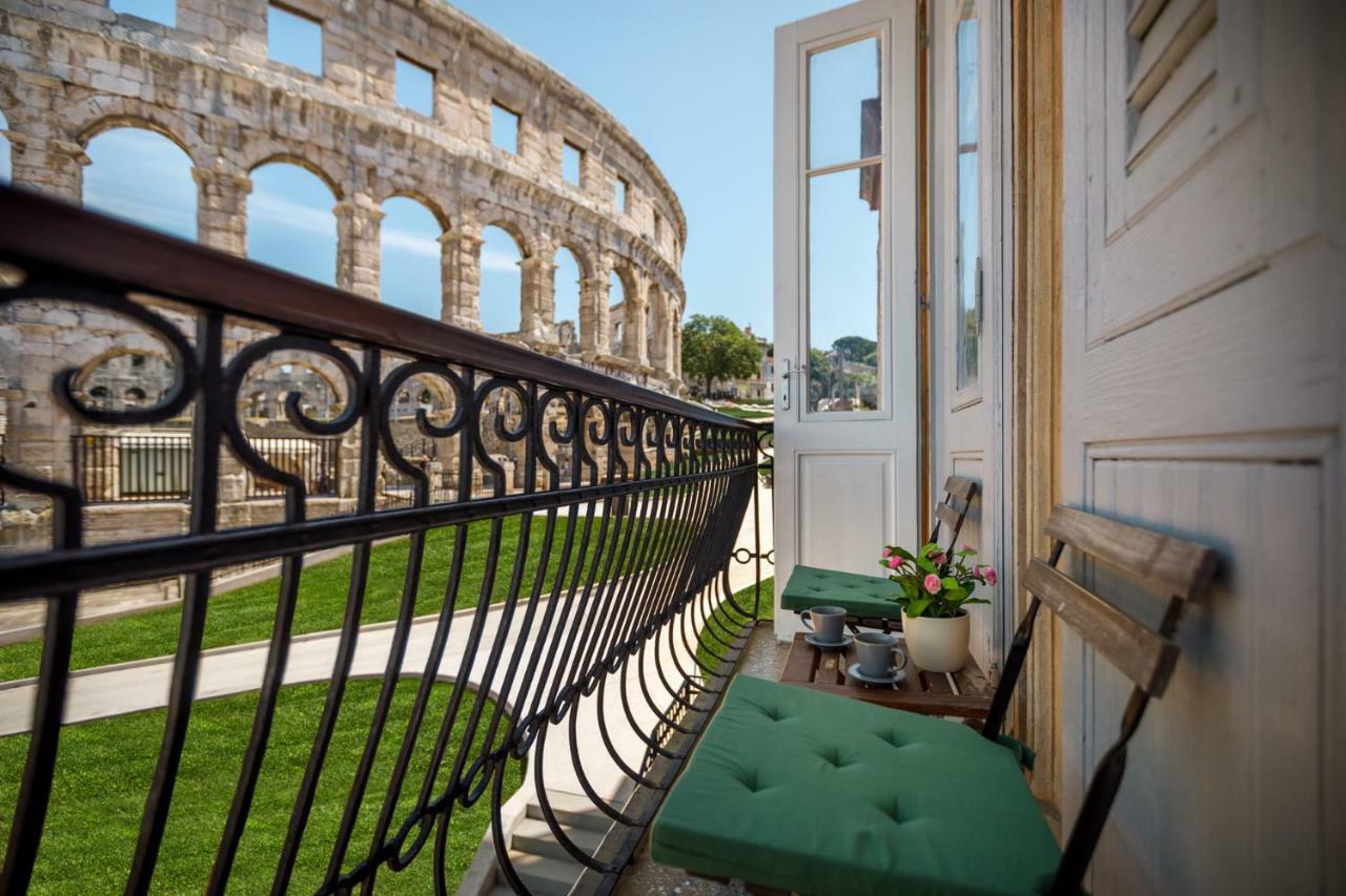 Amphitheatre Premium Apartment With Seaview プーラ エクステリア 写真